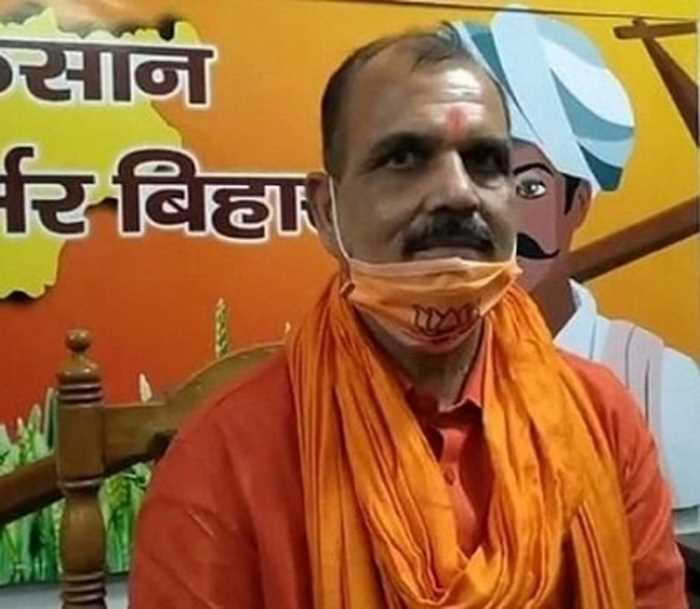 भाजपा विधायक ने राजद को बताया रेल जलाओ पार्टी भाजपा विधायक ने राजद को बताया रेल जलाओ पार्टी